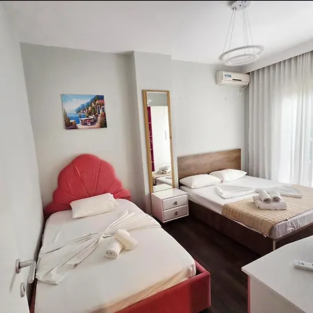 2 Bedroom Center Appartement *