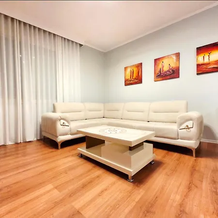 2 Bedroom Center Durrës